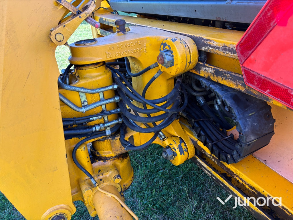 Traktorgrävare JCB 4CX