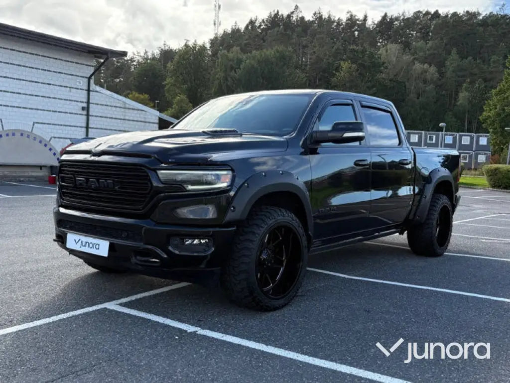 Pickup Dodge Ram 1500 Limited Night Edition