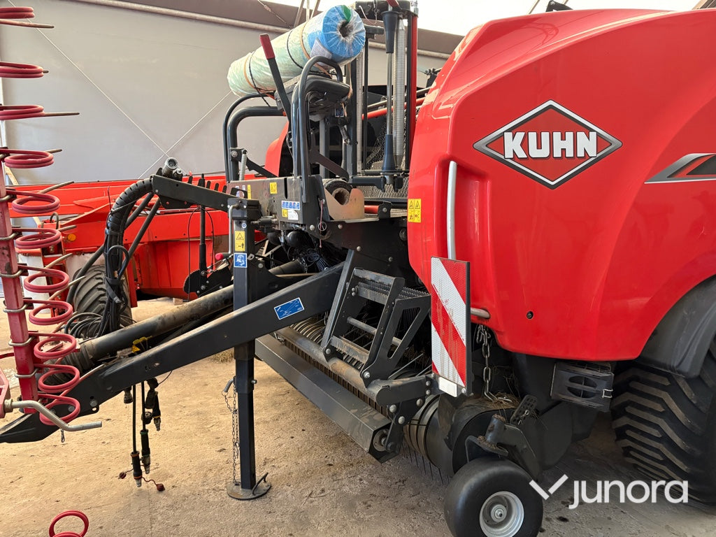 Rundbalspress + Inplastare - Kuhn, FBP 3135 Intelliwrap