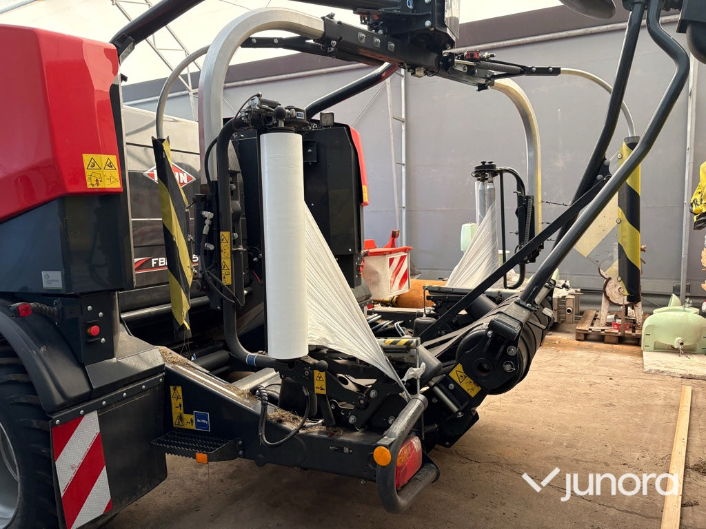 Rundbalspress + Inplastare - Kuhn, FBP 3135 Intelliwrap