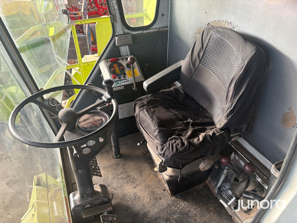 Skördetröska - Claas Dominator 86