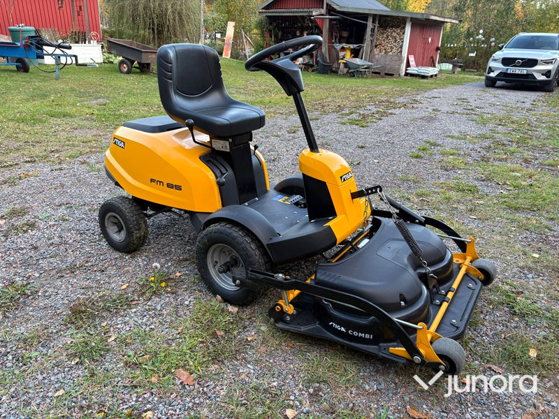 Åkgräsklippare - Stiga FM 85 (V301)
