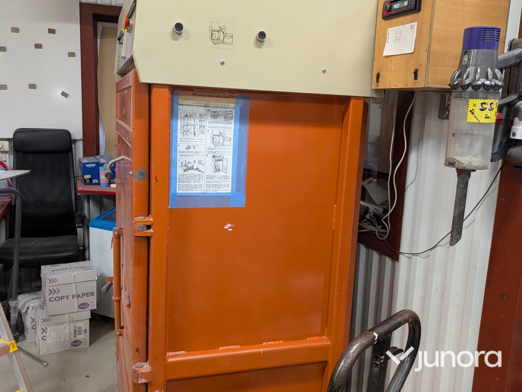 Balpress - ORWAK, 8015 BALER