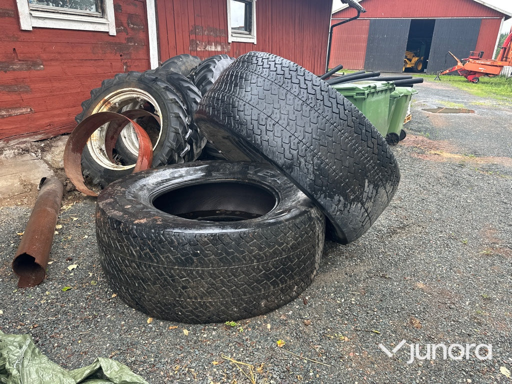 Gräsdäck - Goodyear, Optitrac DT818