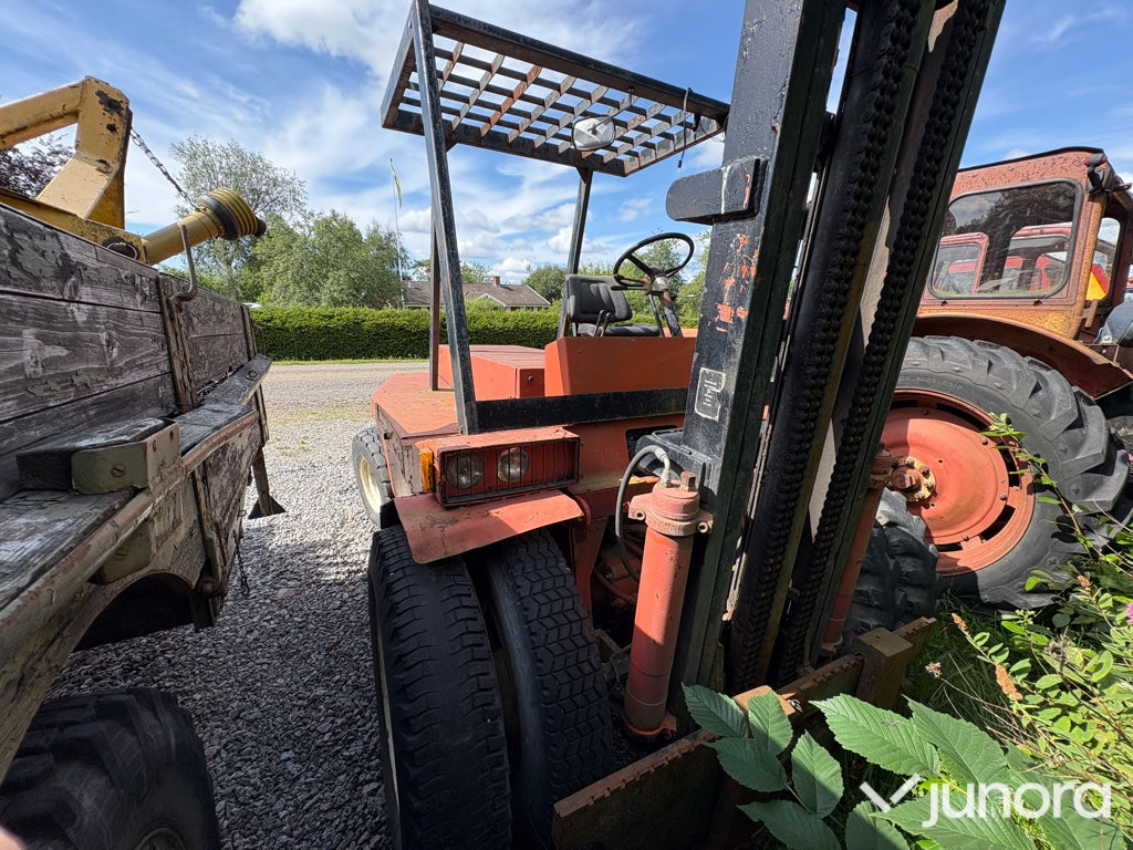 Truck Desta DVHM 3222TN