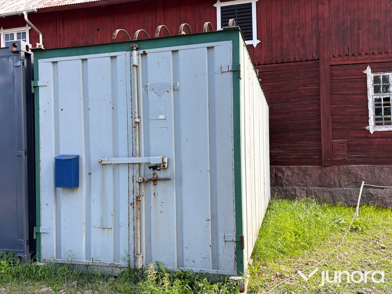 Container