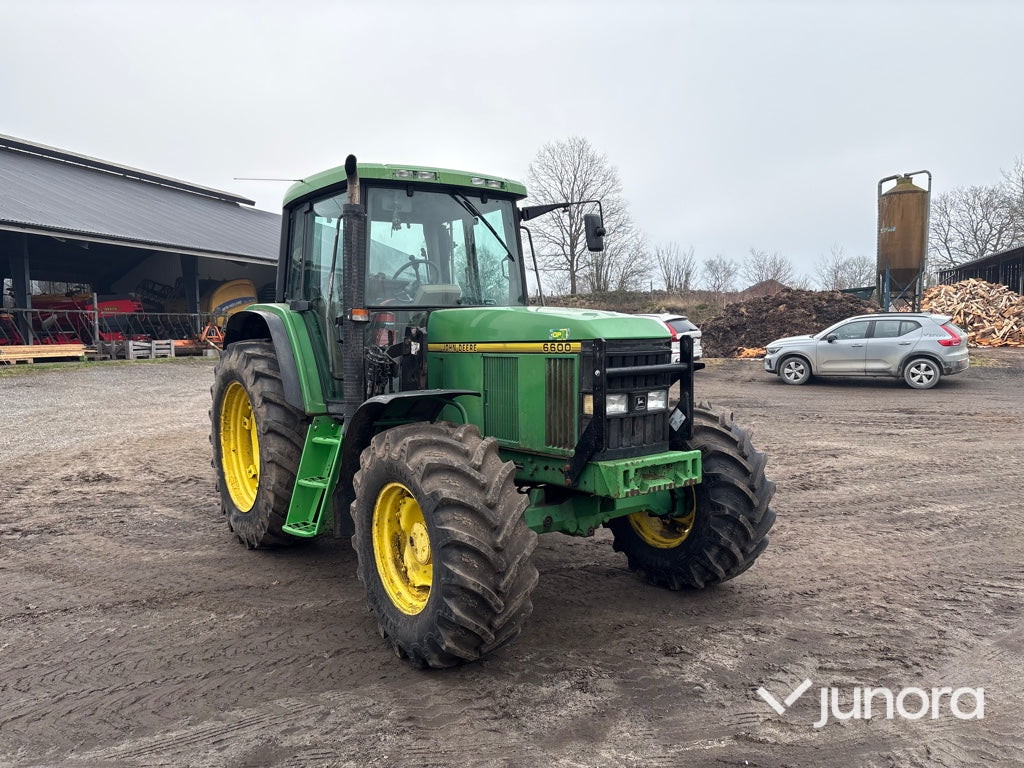 Traktor - John Deere, 6600 4WD