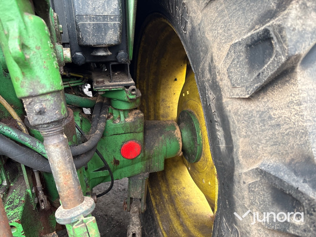 Traktor - John Deere, 6600 4WD