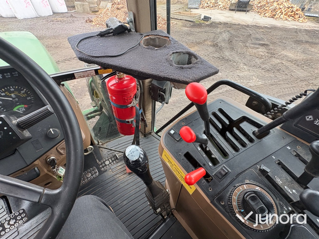 Traktor - John Deere, 6600 4WD