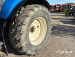 New Holland T7.185 Traktor