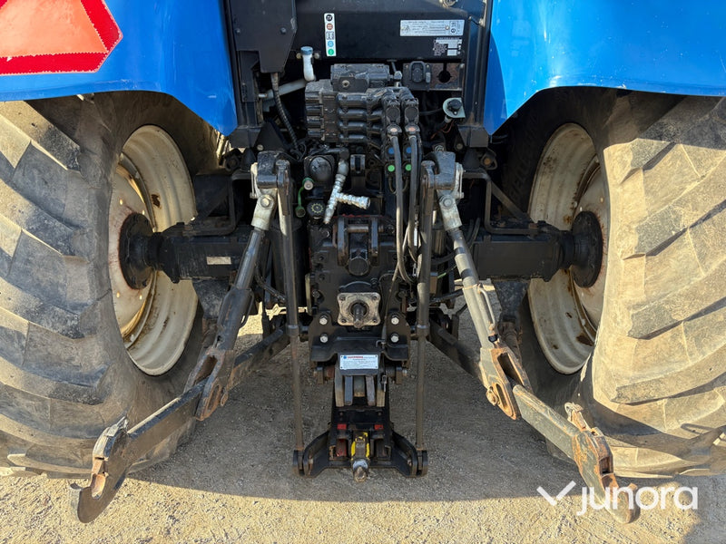 New Holland T7.185 Traktor