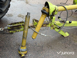 Balpress med kastare - Claas Markant 40