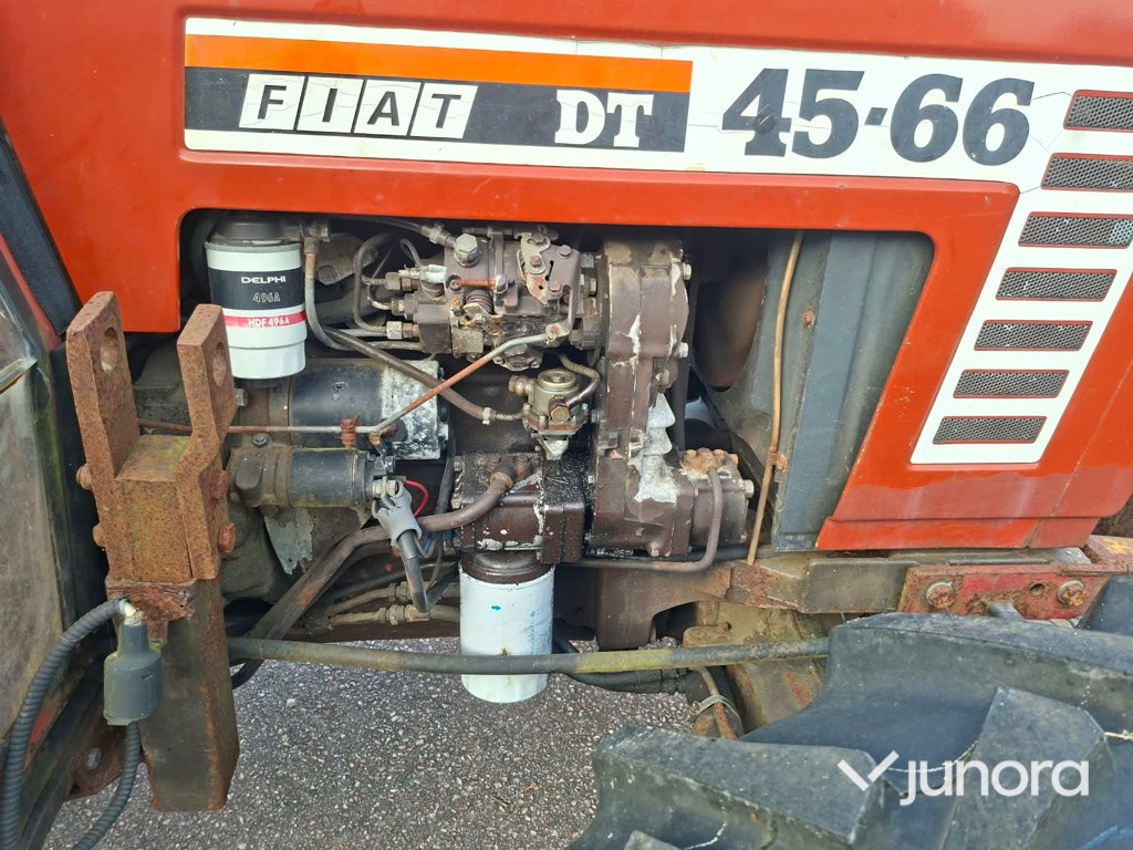Avvakta ägarbyte gjorts nyligen, kolla innan publicering att det stämmer | Traktor - Fiat 45-66 DT 4WD med snöblad