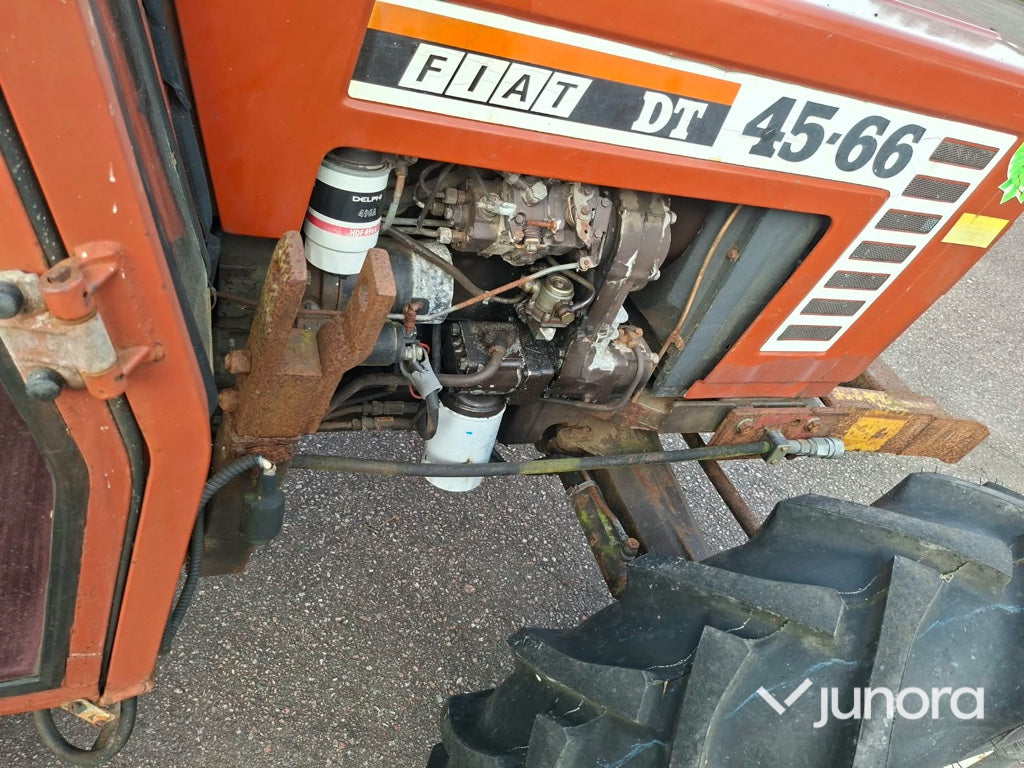 Avvakta ägarbyte gjorts nyligen, kolla innan publicering att det stämmer | Traktor - Fiat 45-66 DT 4WD med snöblad
