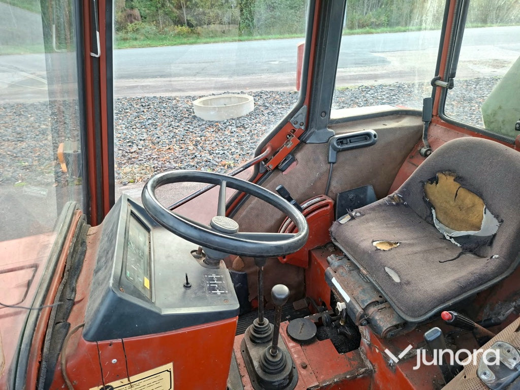 Avvakta ägarbyte gjorts nyligen, kolla innan publicering att det stämmer | Traktor - Fiat 45-66 DT 4WD med snöblad