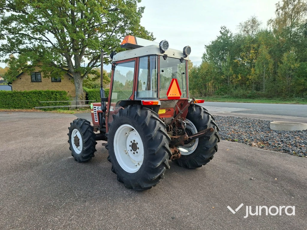 Avvakta ägarbyte gjorts nyligen, kolla innan publicering att det stämmer | Traktor - Fiat 45-66 DT 4WD med snöblad
