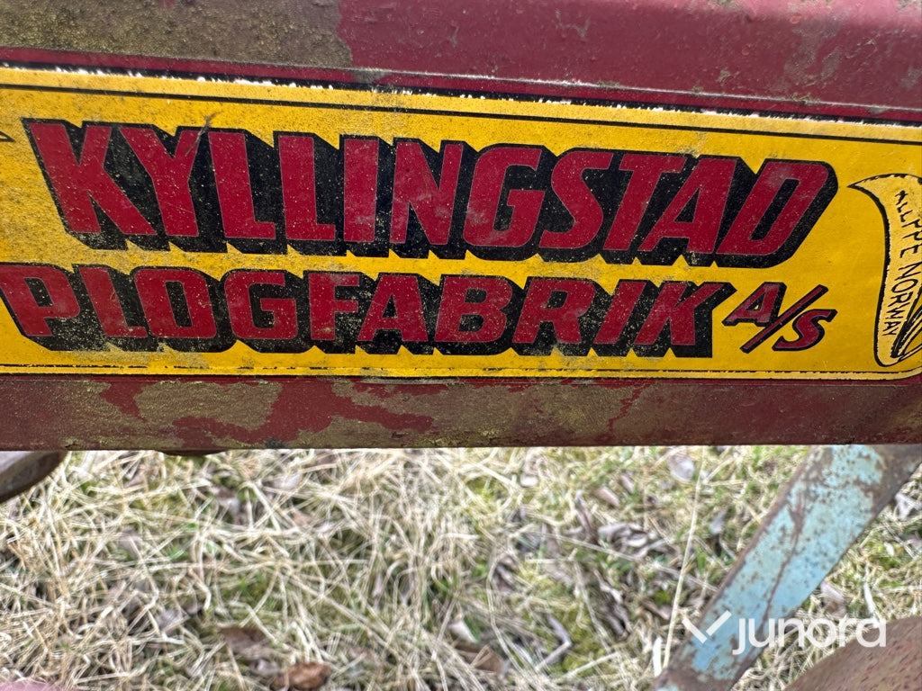 Tegplog - Kyllingstad