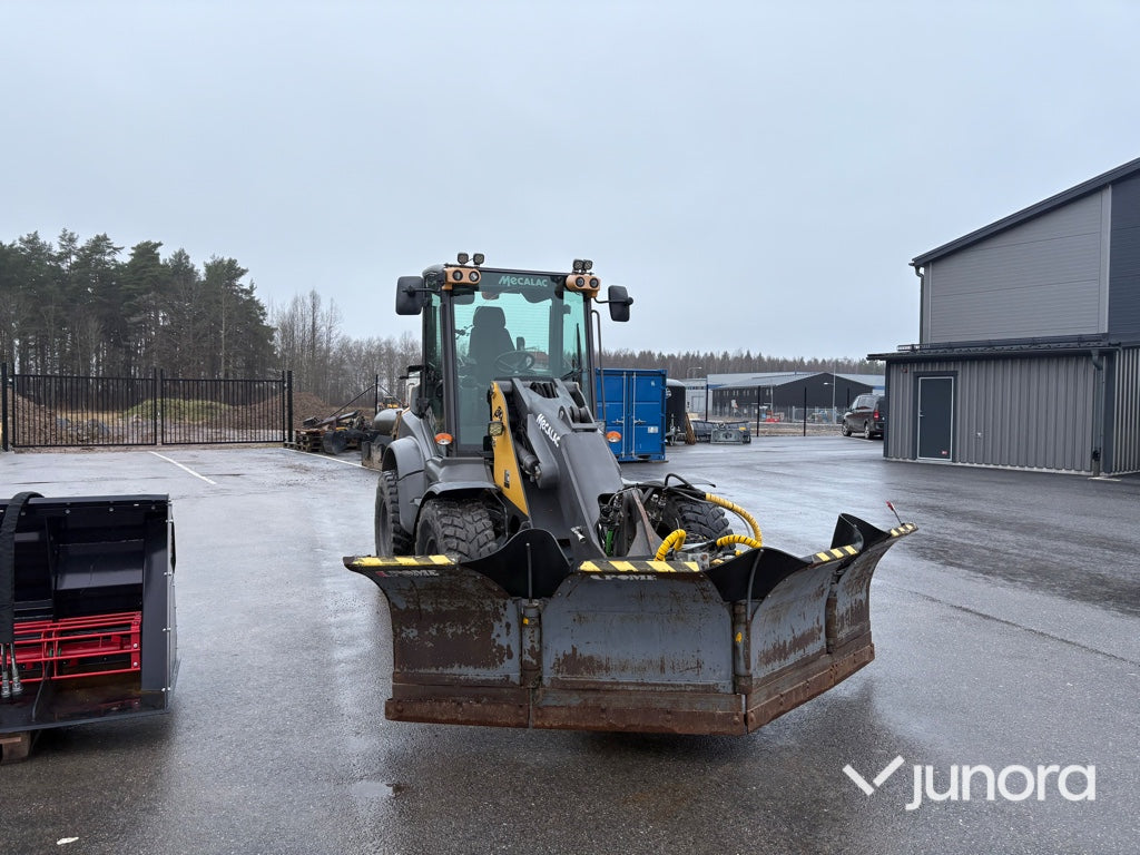 Hjullastare - Mecallac, AF 1050, Med redskap