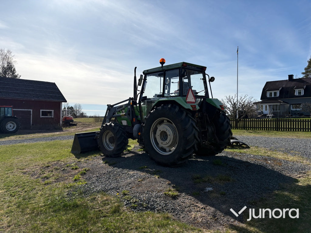 Traktor med frontlastare - Deutz, DX 3.70 A