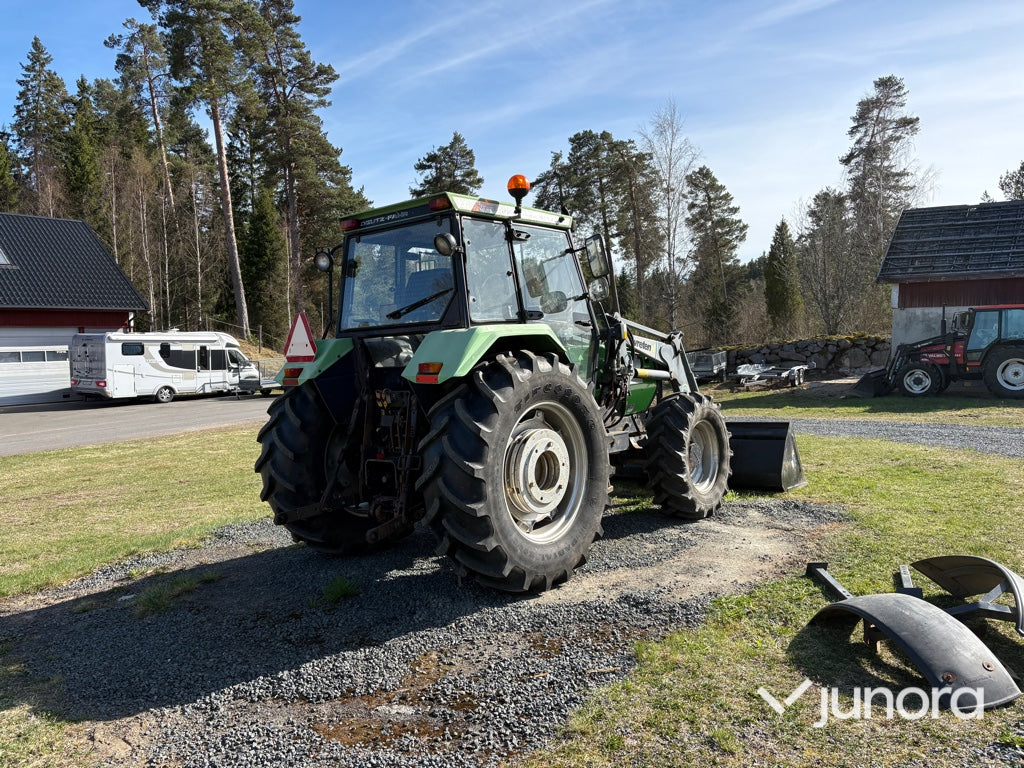 Traktor med frontlastare - Deutz, DX 3.70 A