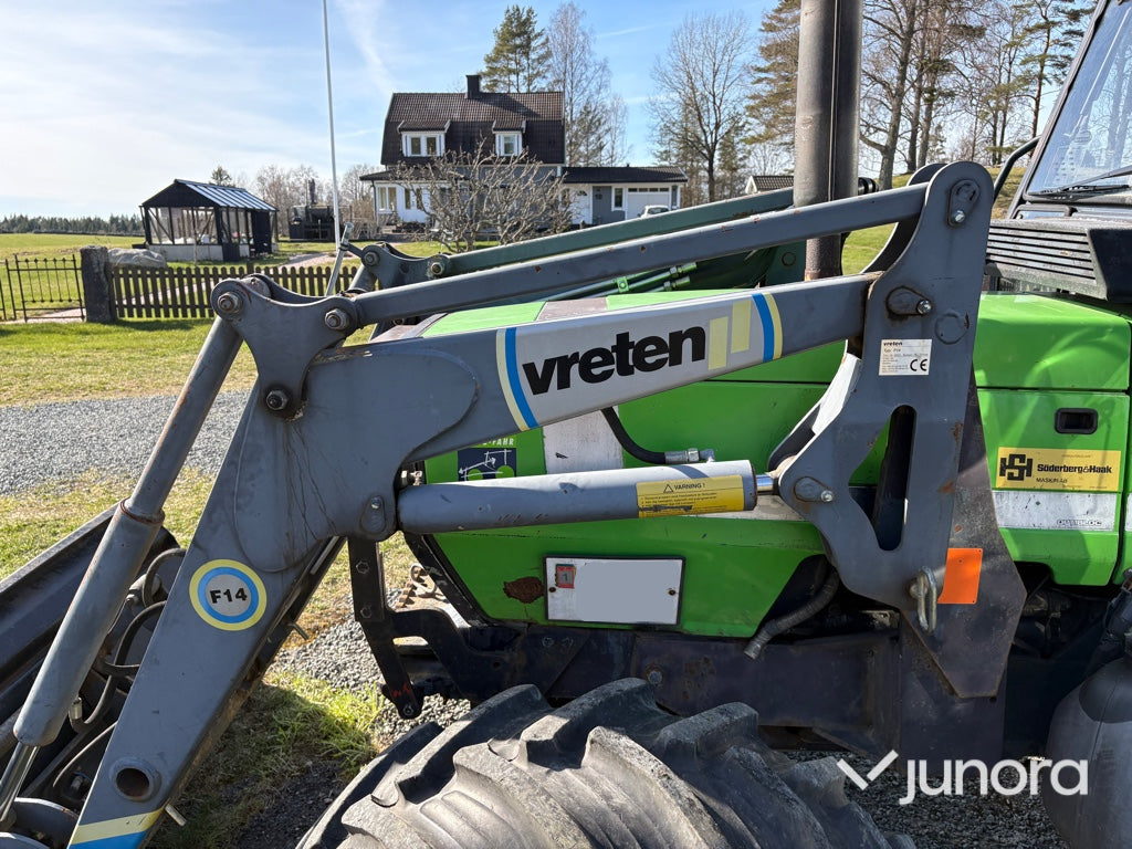 Traktor med frontlastare - Deutz, DX 3.70 A