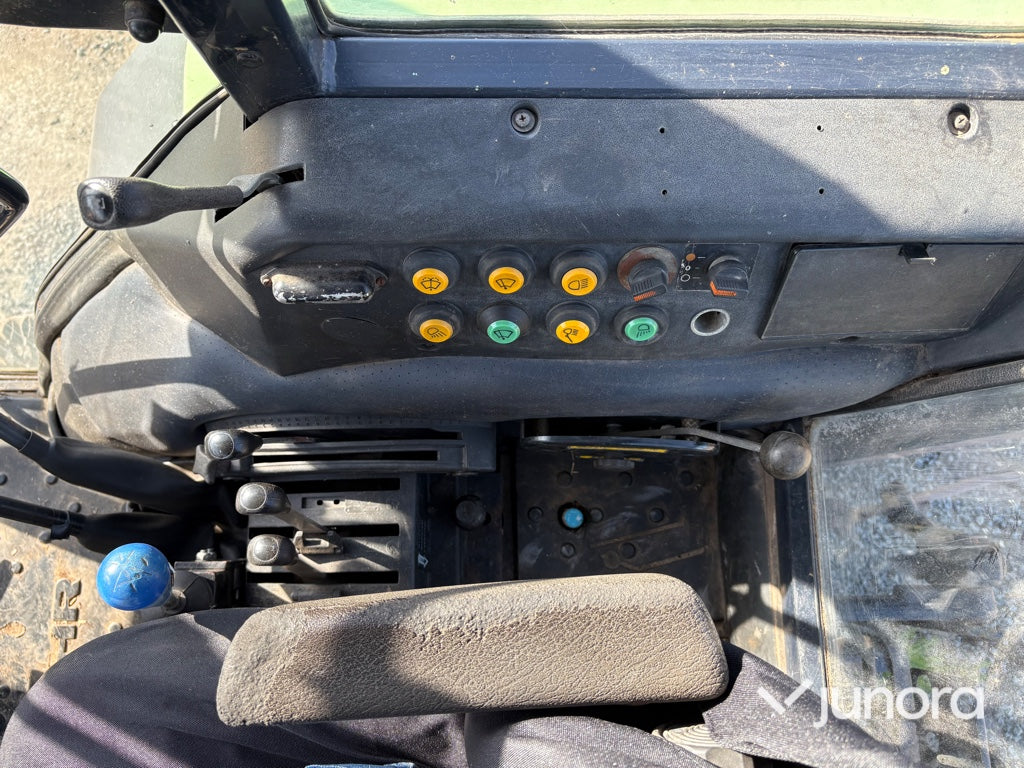 Traktor med frontlastare - Deutz, DX 3.70 A