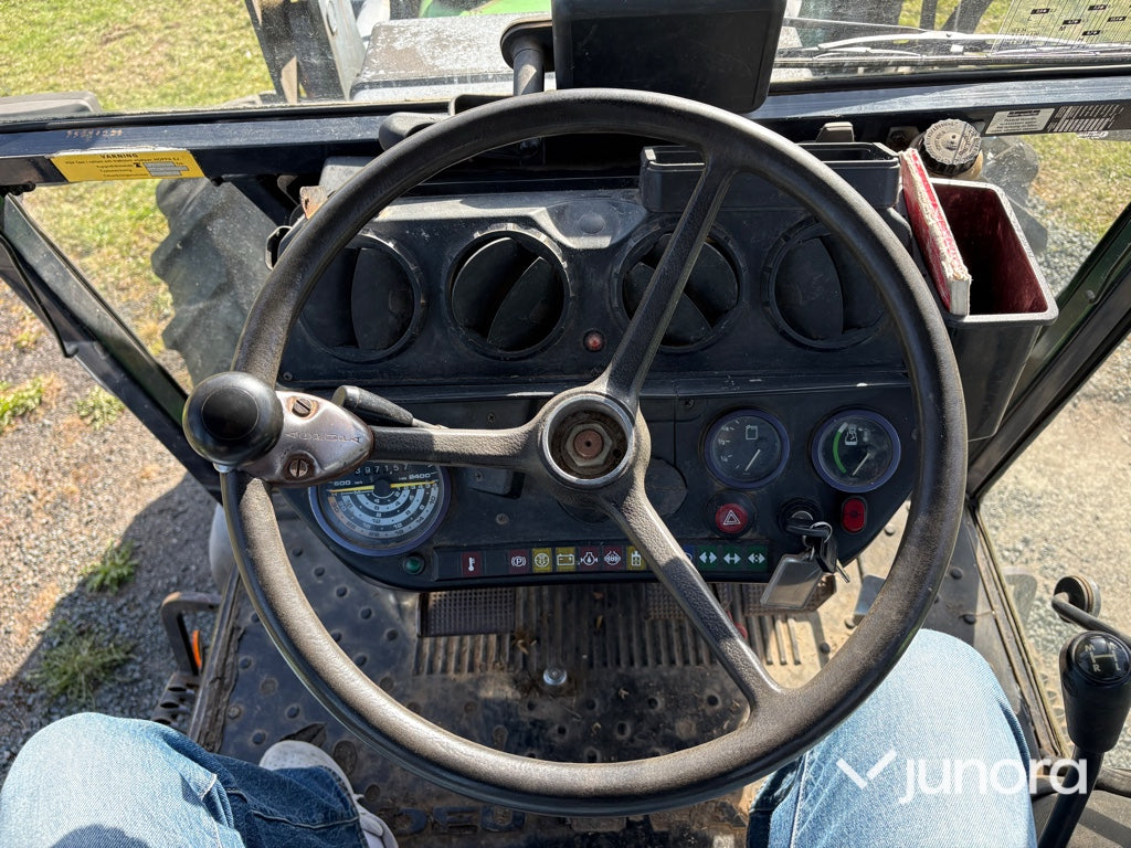 Traktor med frontlastare - Deutz, DX 3.70 A