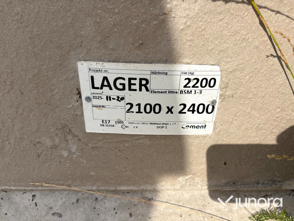 L-stöd i betong 2100 × 2400 mm – 2 200 kg