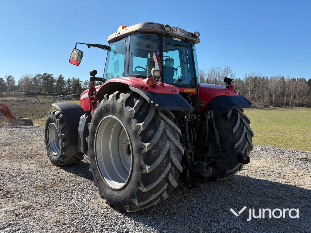 Traktor - Massey Ferguson 6485 Dyna 6