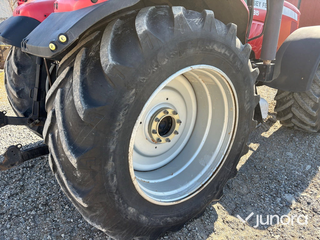 Traktor - Massey Ferguson 6485 Dyna 6