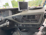 Volvo lastbil med släp