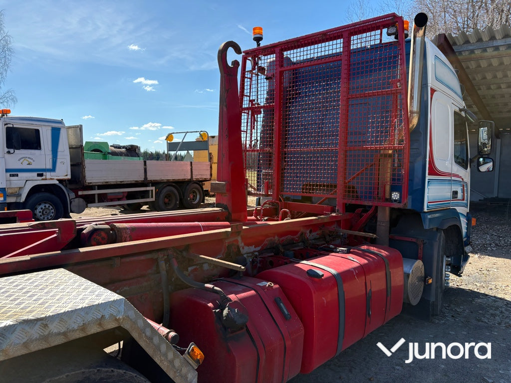 Lastväxlare - Volvo FM12 6x2