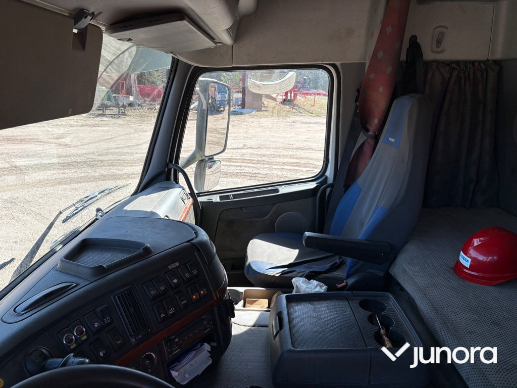 Lastväxlare - Volvo FM12 6x2