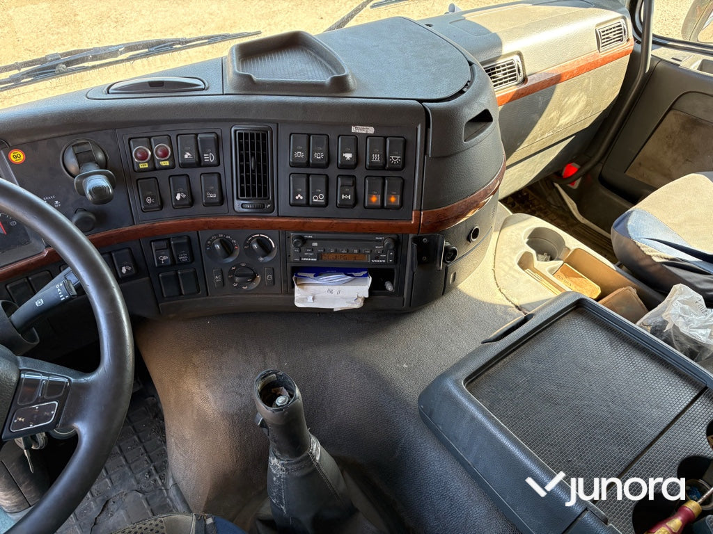 Lastväxlare - Volvo FM12 6x2