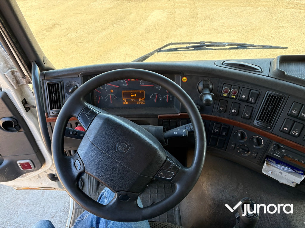Lastväxlare - Volvo FM12 6x2