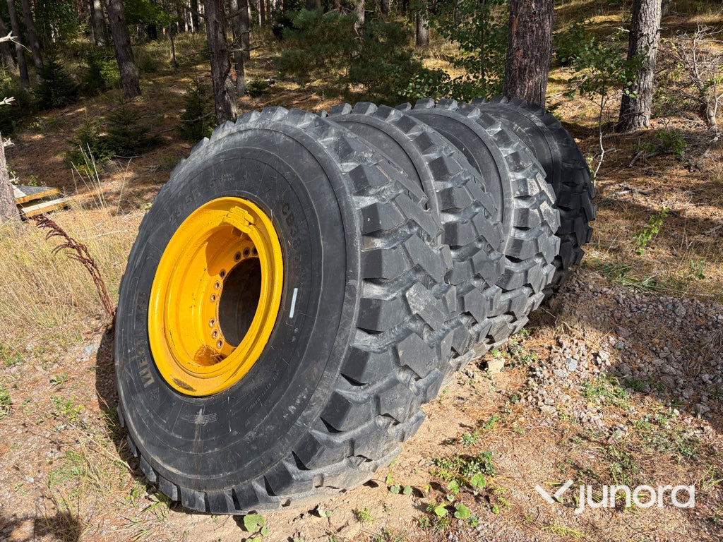 Hjullastardäck med fälg Westlake CB386 23.5R25 4 st