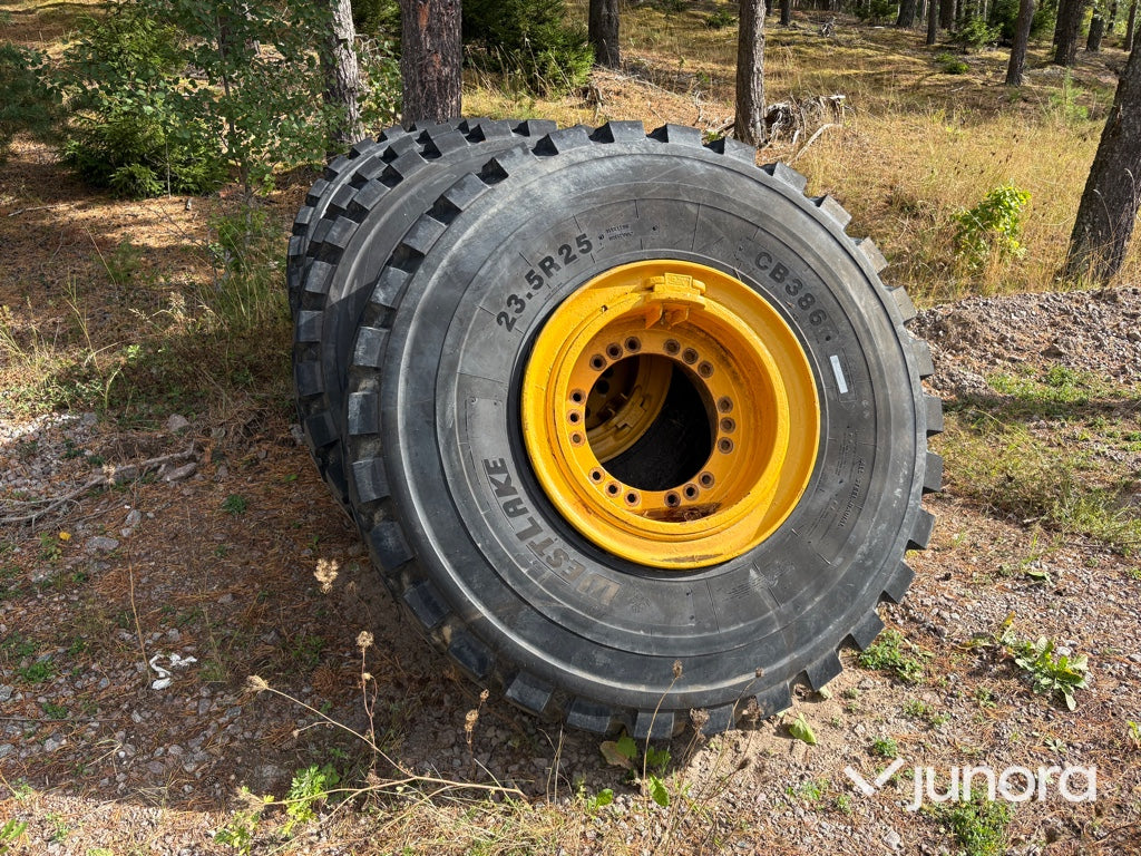 Hjullastardäck med fälg Westlake CB386 23.5R25 4 st