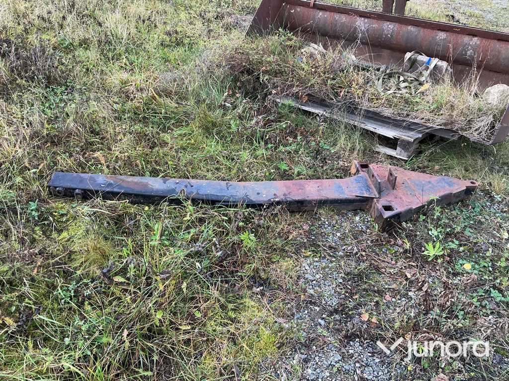 Påskjutsbalk / Infästning - Hitchkrok