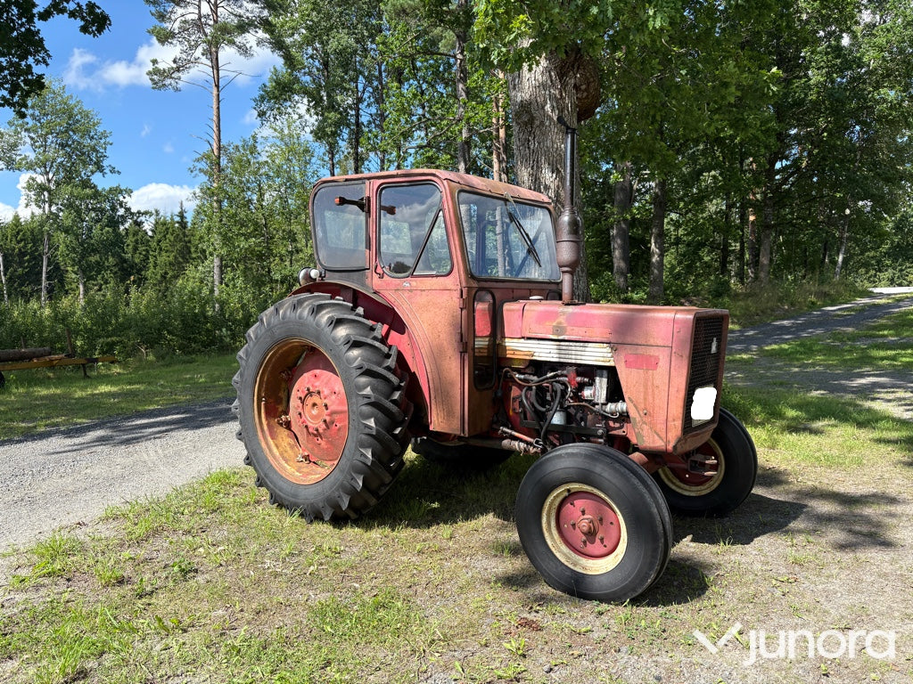 McCormick International 523
