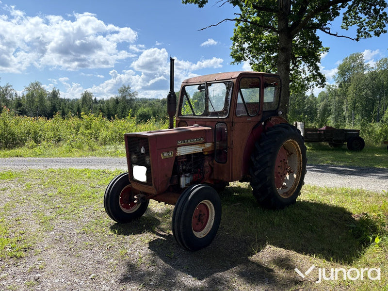 McCormick International 523