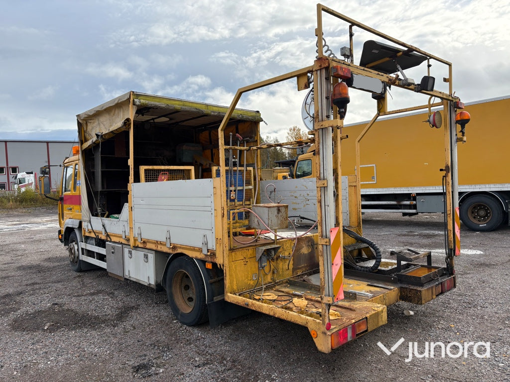 Lastbil - Volvo FL611 4X2