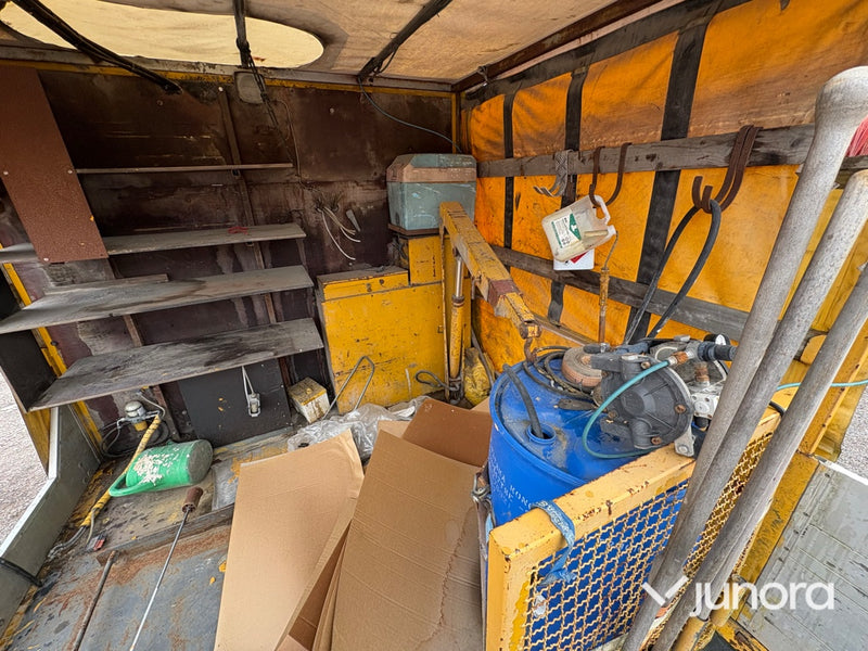 Lastbil Volvo FL611 4X2