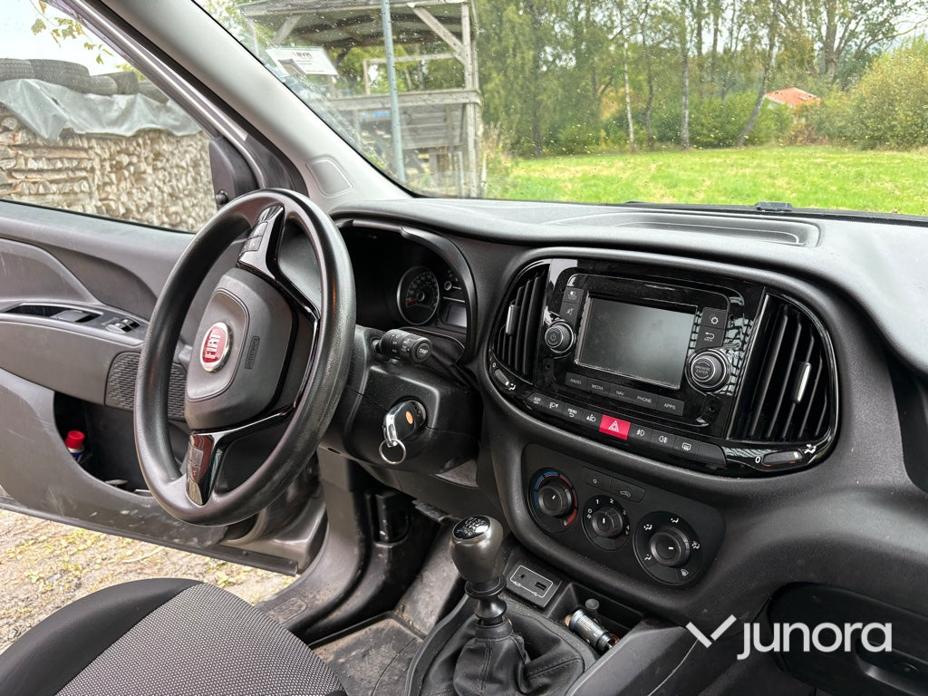Flakbil Fiat Doblo 1.6 D Multijet