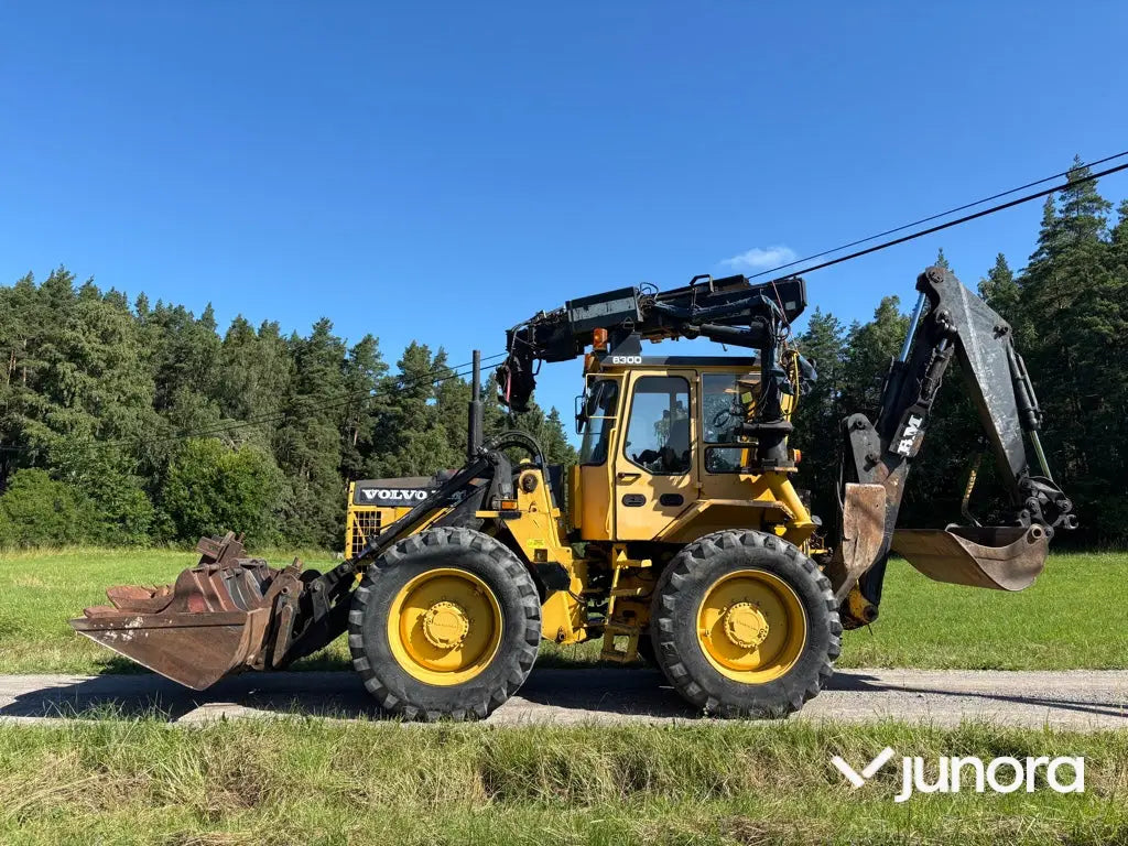 Traktorgrävare - Volvo BM 6300