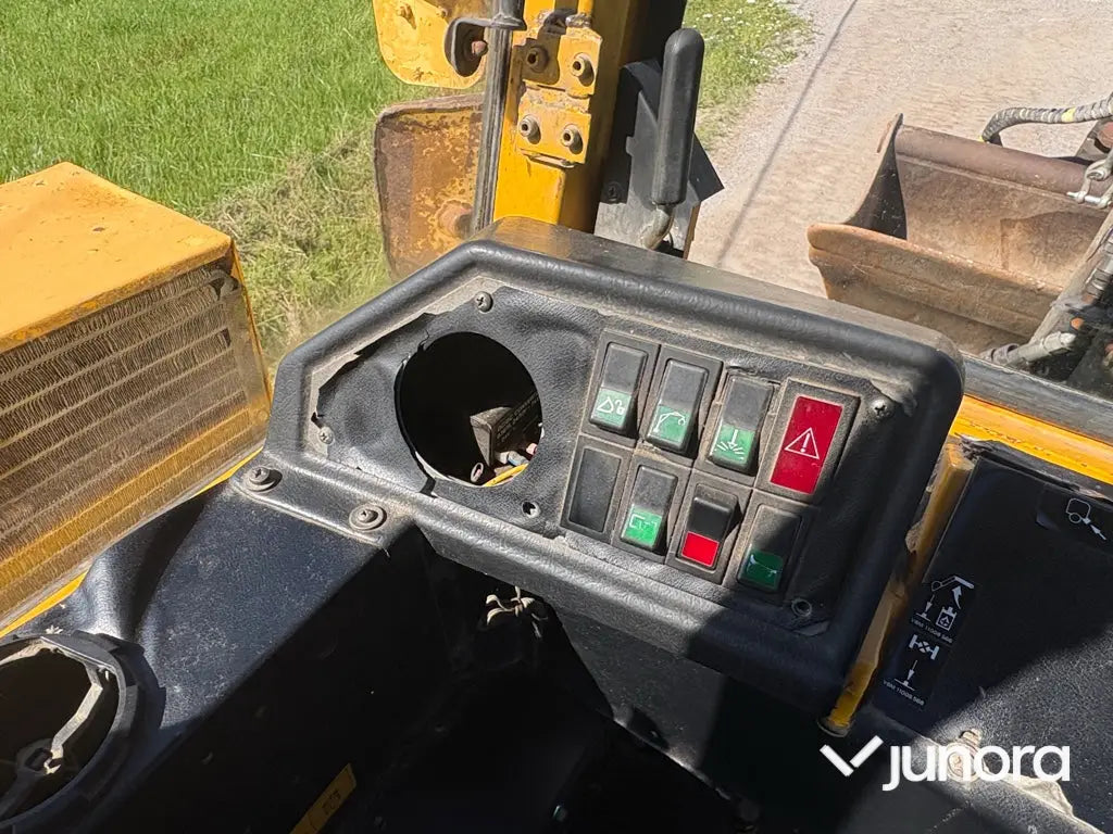 Traktorgrävare - Volvo BM 6300