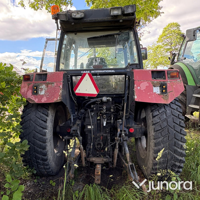Traktor Case IH 5120 4WD