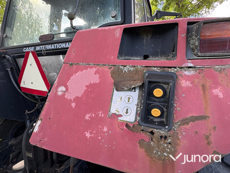 Traktor Case IH 5120 4WD