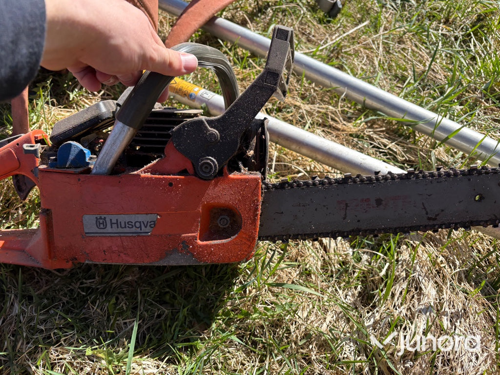 Diverse Husqvarna sågar, reservdelsmaskiner