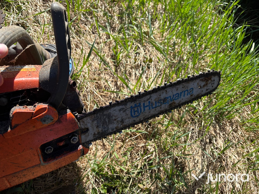 Diverse Husqvarna sågar, reservdelsmaskiner