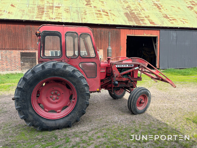 Traktor Volvo BM 400 Buster med lastare